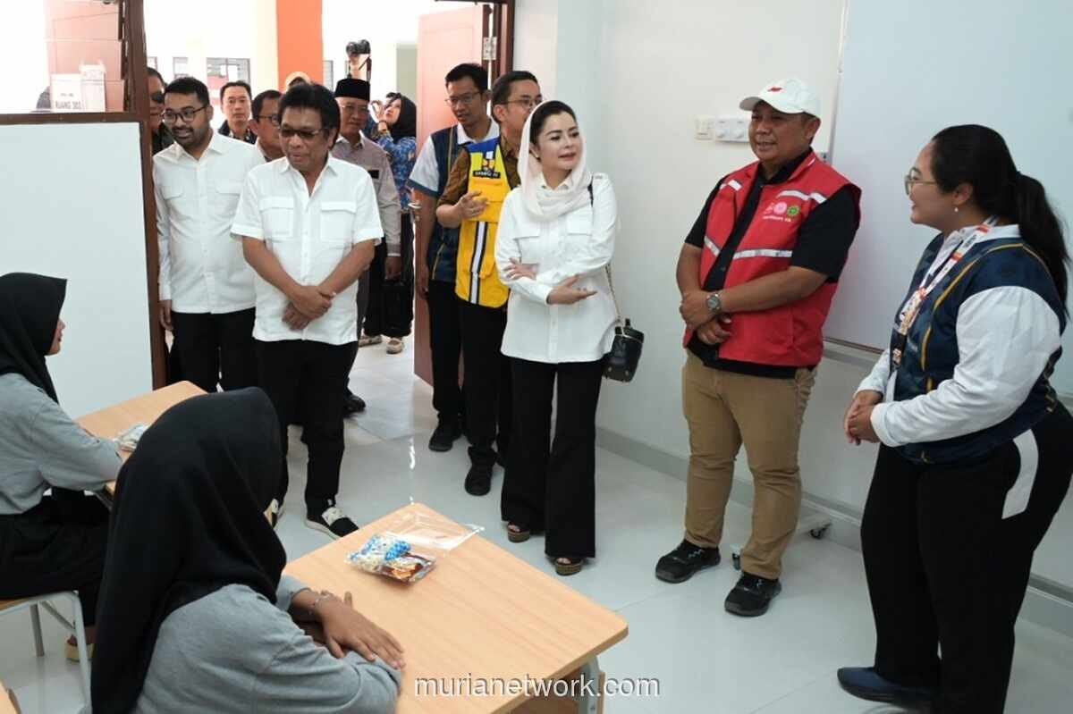 Anggota DPR Minta Sekolah Rakyat Dipasangi CCTV untuk Cegah Pergaulan Bebas