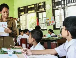 Kurikulum Merdeka dan Tantangan Abad ke-21: Antara Konsep dan Implementasi