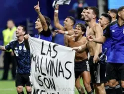 Argentina Terancam Sanksi FIFA Usai Pemain Bentangkan Spanduk Kepulauan Falkland