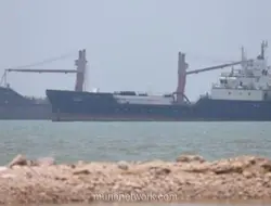 AS Serang Selat Hormuz, Balas Iran yang Tembaki Kapal Komersial