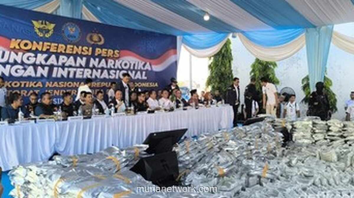 BNN Gagalkan Penyelundupan 3,37 Ton Ganja dari Thailand di Gudang Gresik