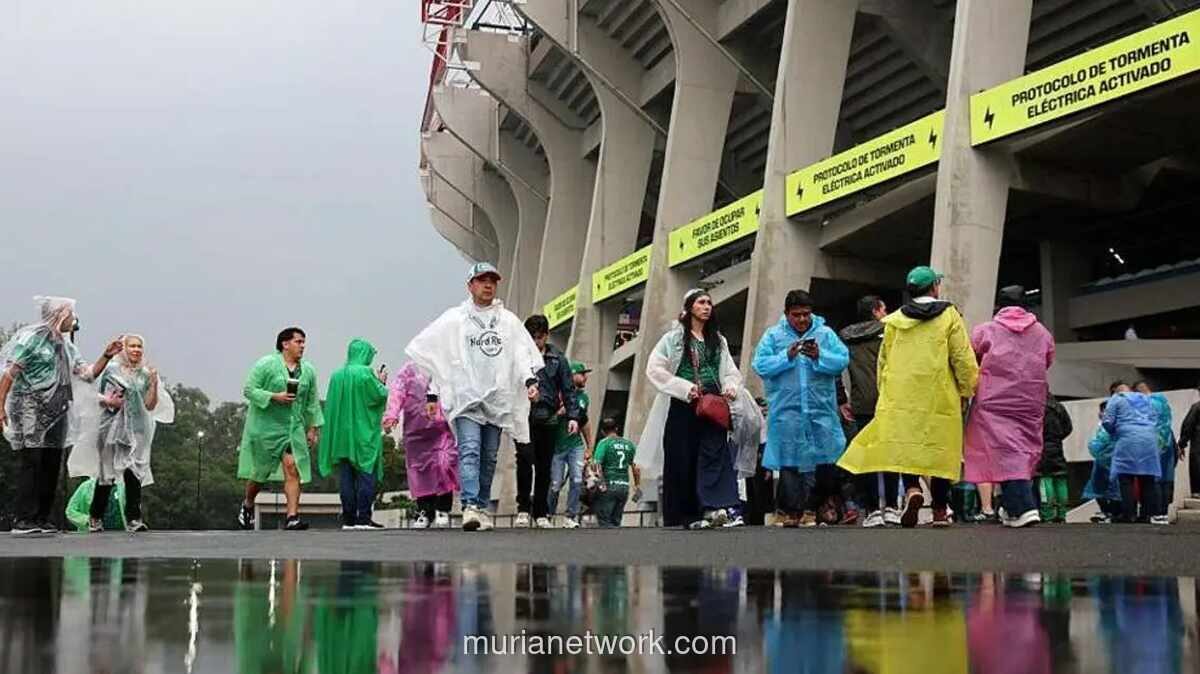 Badai Petir Tunda Laga Meksiko vs Inggris di Babak 16 Besar Piala Dunia 2026