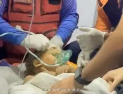 Balita Selamat Setelah Enam Hari Terjebak Reruntuhan Gempa Venezuela