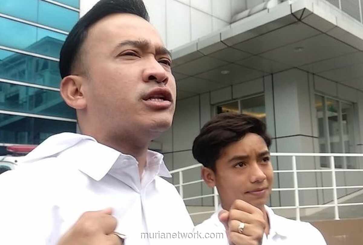 Ruben Onsu Dampingi Betrand Peto Manggung, Ekspresi Bangga Tak Terbendung
