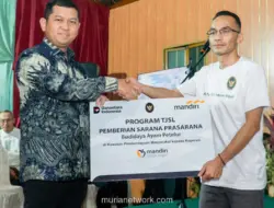 Bank Mandiri Bantu Pengentasan Kemiskinan Ekstrem Lewat Program Ayam Petelur di Kendal