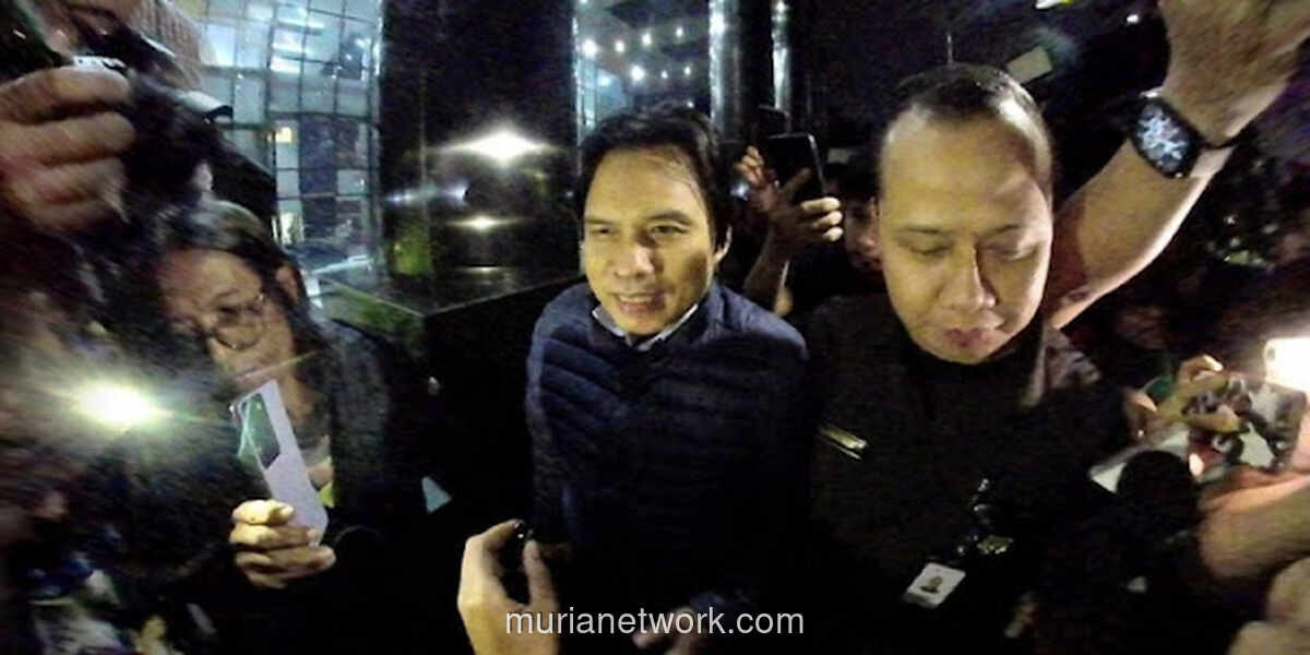 Mantan Sekjen MPR Maruf Cahyono Diperiksa sebagai Tersangka Gratifikasi, Beredar Kabar Akan Ditahan