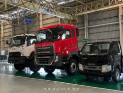 Isuzu Targetkan Kenaikan TKDN, Toyota Innova Zenix Facelift Terpantau, dan Lelang Ferrari Langka