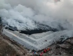 Kebakaran TPA Jatiwaringin Belum Padam, BNPB Kerahkan Helikopter Water Bombing