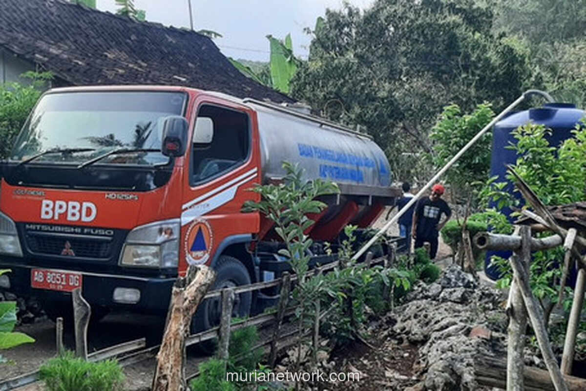 BPBD Gunungkidul Kirim 40 Ribu Liter Air Bersih ke Wilayah Terdampak Kekeringan