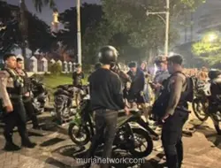 Patroli Gabungan Brimob dan Polres Jakarta Timur Bubarkan Balap Liar di Cipayung
