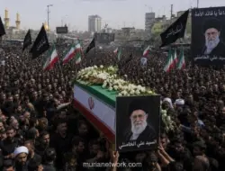 Penulis Asal Bantul Terbang ke Teheran Hadiri Pemakaman Khamenei