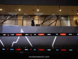 IHSG Anjlok 1,75 Persen ke 6.204 pada Sesi I, Rupiah Melemah