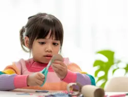 Workshop Seni untuk Anak: Stimulasi Sensorik Lewat Kreasi Wayang Sapi