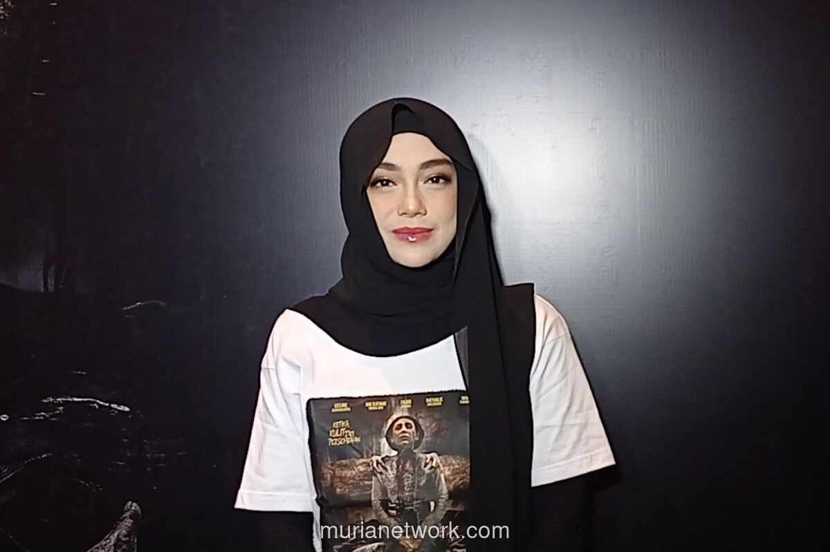 Celine Evangelista Ikhlas Lepas Putri Sulung ke Pesantren: Bentuk Cinta Paling Berat