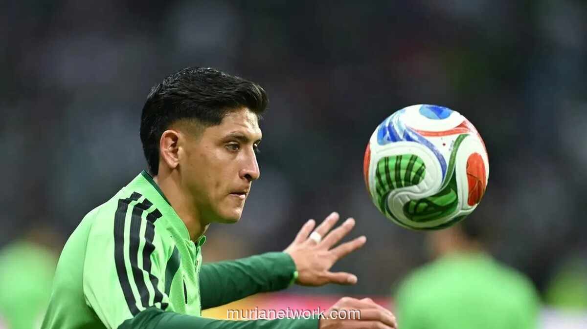César Montes Tetap Tampil Saat Meksiko Hadapi Inggris di Babak 16 Besar Piala Dunia 2026