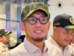 Kemenhaj Ancam Tutup Izin Travel Umrah yang Telantarkan Jemaah