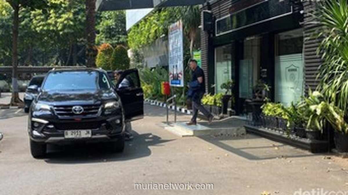 Polri Gandeng FBI dan Secret Service Usut Korupsi Eks Jampidsus, Sita Emas 74 Kg dan Uang Tunai Rp 536 M