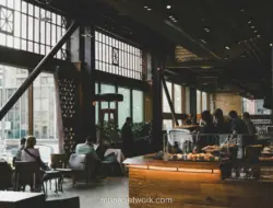 Kafe sebagai Ruang Ketiga: Bagaimana Gen Z Mengubah Kedai Kopi menjadi Tempat Produktif