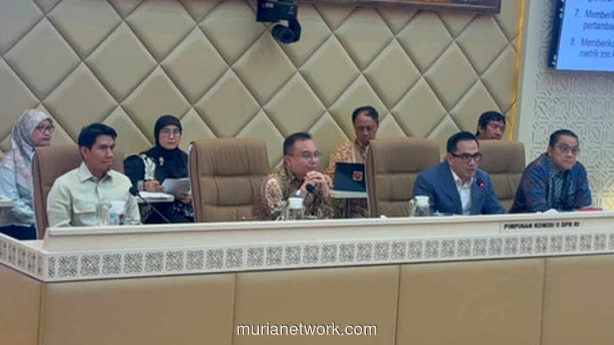 Komisi II DPR Panggil Kemendagri dan APKASI Bahas Tiga Isu Strategis Hubungan Pusat-Daerah