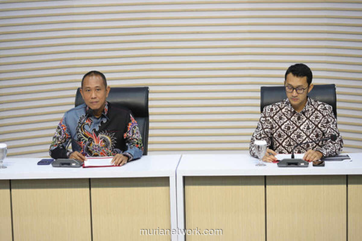 Bupati Lombok Barat Tersangka Suap, Terima Sapi Kurban hingga Mobil Mewah