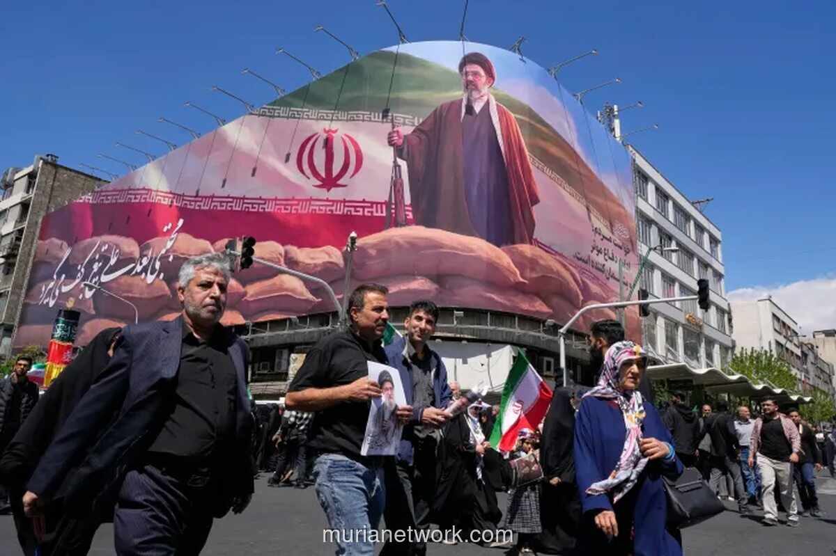 Putra Pemimpin Tertinggi Iran Tak Hadiri Pemakaman Ayahnya karena Ancaman Keamanan