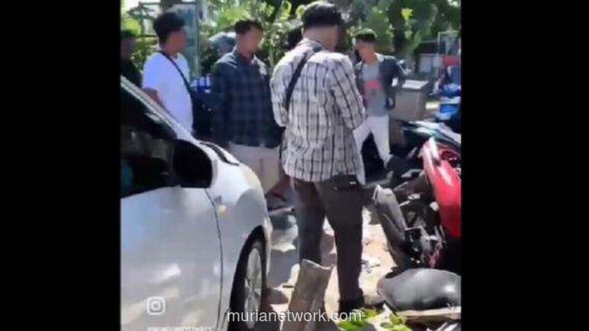 Hindari Kucing, Mobil Ertiga Tabrak Pemotor hingga Tewas di Bondowoso