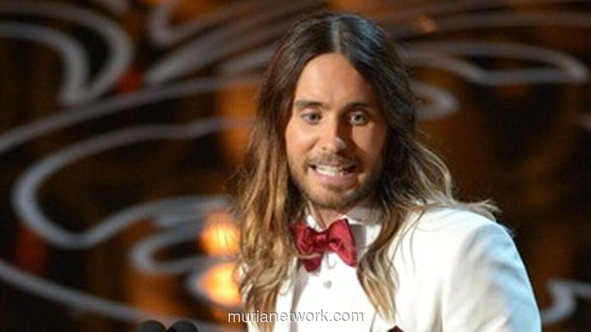 Jared Leto Bantah Tuduhan Pelecehan Seksual dari 10 Wanita dalam Film Dokumenter BBC
