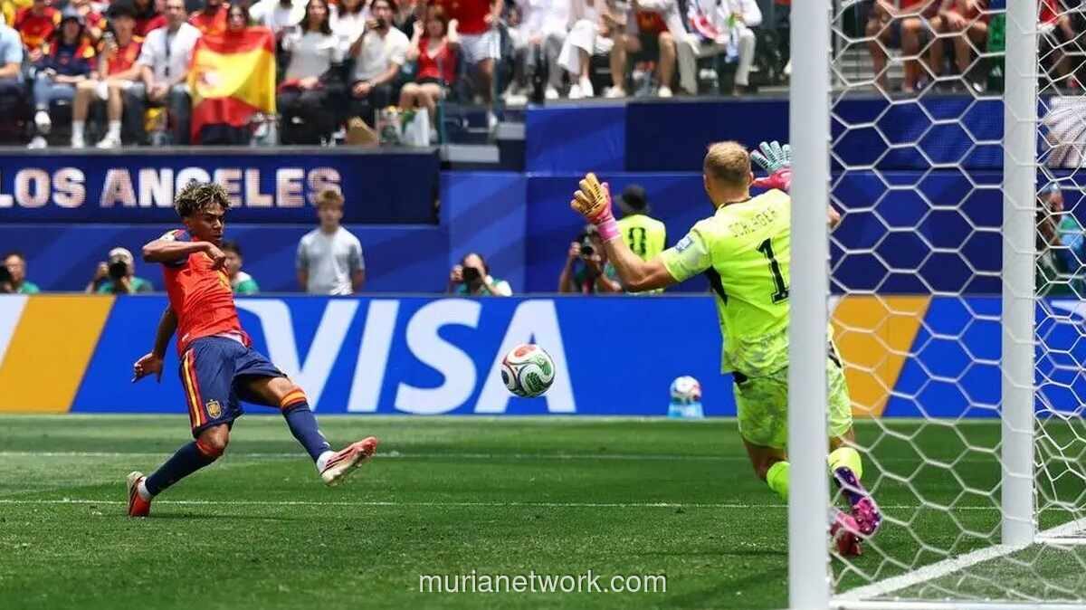 Rekor Pele dan Alfatini Pecah, Duet Muda Spanyol Torehkan Sejarah Baru di Piala Dunia