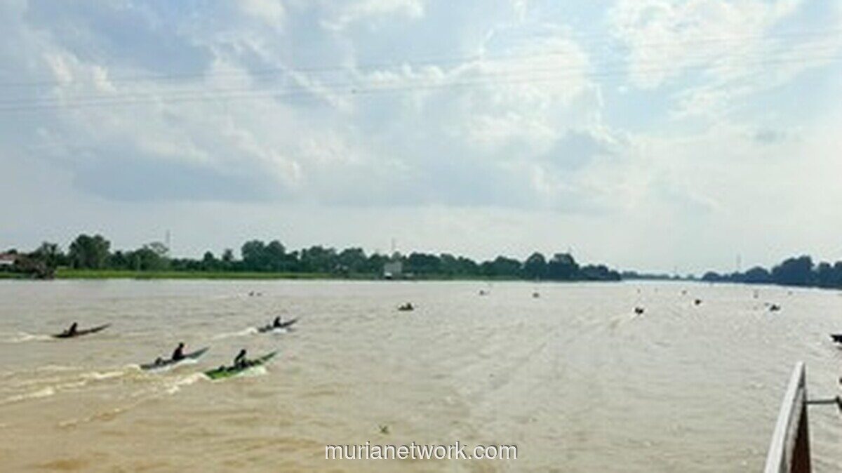 Polres Pelalawan Kawal Balap Perahu di Sungai Kampar, Dorong Ekowisata