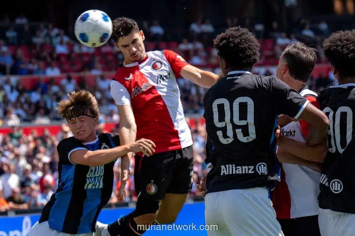 Shaqueel van Persie Cetak Gol Sundulan Cepat di Laga Uji Coba Feyenoord