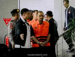 Bupati Pemalang Anom Widiyantoro Ditahan KPK Usai OTT