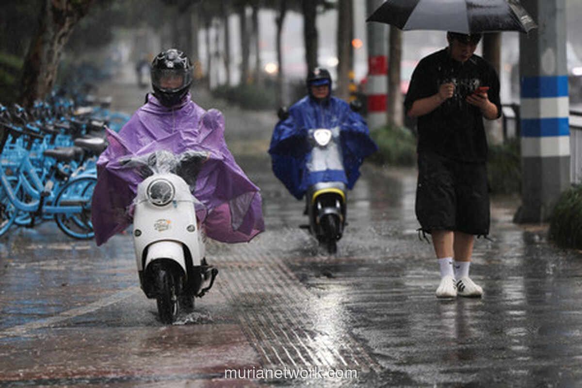 Topan Bavi Mendekat, China Evakuasi 1,8 Juta Warga