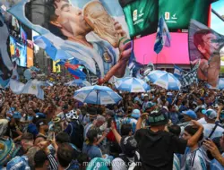 Ribuan Fans Argentina Padati Times Square Jelang Final Copa America