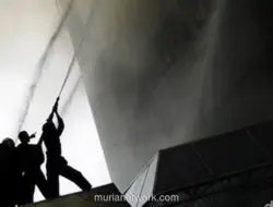 Kebakaran Landa Djakarta Theater di Jakarta Pusat, Tak Ada Korban