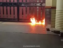 Rumah Pengacara di Ciracas Dilempar Bom Molotov, Polisi Buru Dua Pelaku