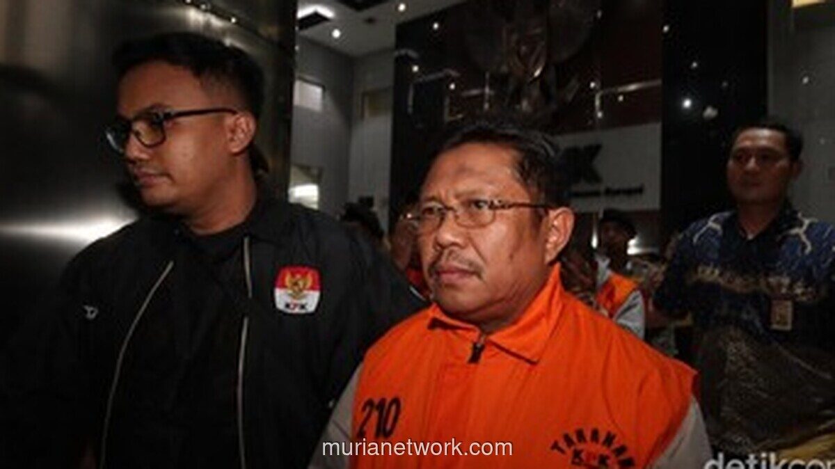 KPK Geledah Kantor dan Rumah Dinas Bupati Lombok Barat, Sita Dokumen Proyek PUPR