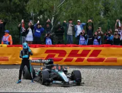 George Russell Gagal Finis di GP Belgia Usai Tabrakan dengan Hamilton di Lap Pertama
