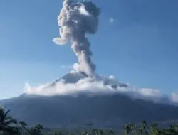 Gunung Lewotobi Laki-laki Erupsi, Kolom Abu Capai 1.400 Meter