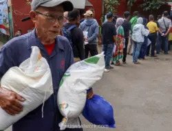 Pemerintah Matangkan Penyaluran Bansos Lewat Koperasi Desa Merah Putih