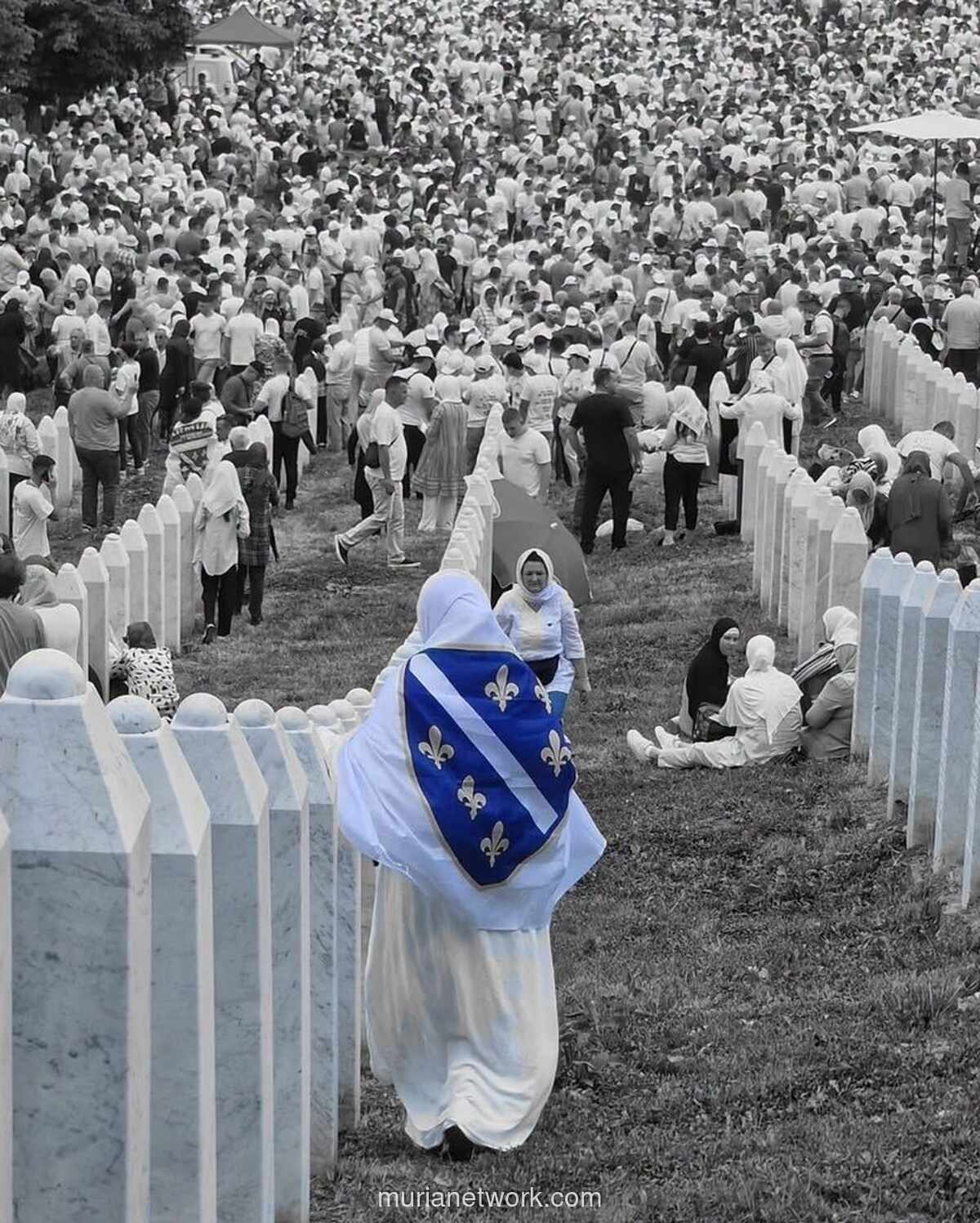 Peringatan Genosida Srebrenica: Ribuan Orang Berkumpul untuk Menghormati 8.000 Korban