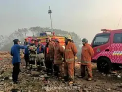 Pemadaman Kebakaran TPA Jatiwaringin Masuk Hari ke-10, Helikopter Dikerahkan