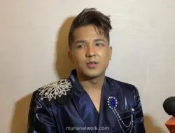 Jirayut Bawa Delapan Asisten Selama Syuting Film Horor Komedi Cek Khodam