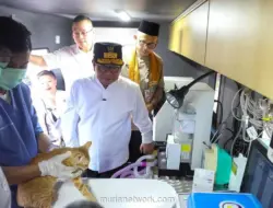 Pramono Luncurkan Mobil Klinik Hewan Keliling Pertama di Indonesia