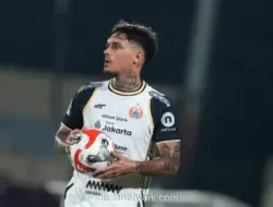 Igor Tolic Santai Hadapi Minimnya Stok Bek Kiri Persib, Buka Peluang Datangkan Pemain Baru