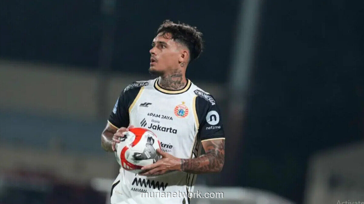 Igor Tolic Santai Hadapi Minimnya Stok Bek Kiri Persib, Buka Peluang Datangkan Pemain Baru