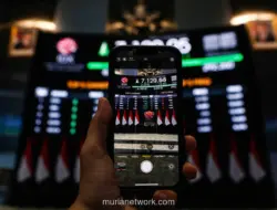 IHSG Dibuka Hijau, Rupiah Melemah ke Rp 17.996 per Dolar AS
