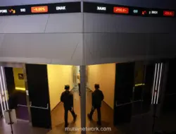 IHSG Dibuka Menguat ke 6.205, Didorong Sentimen Positif Bursa Asia