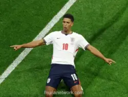 Inggris Kalahkan Meksiko 3-2 di Azteca, Bellingham Bersinar dengan Dua Gol