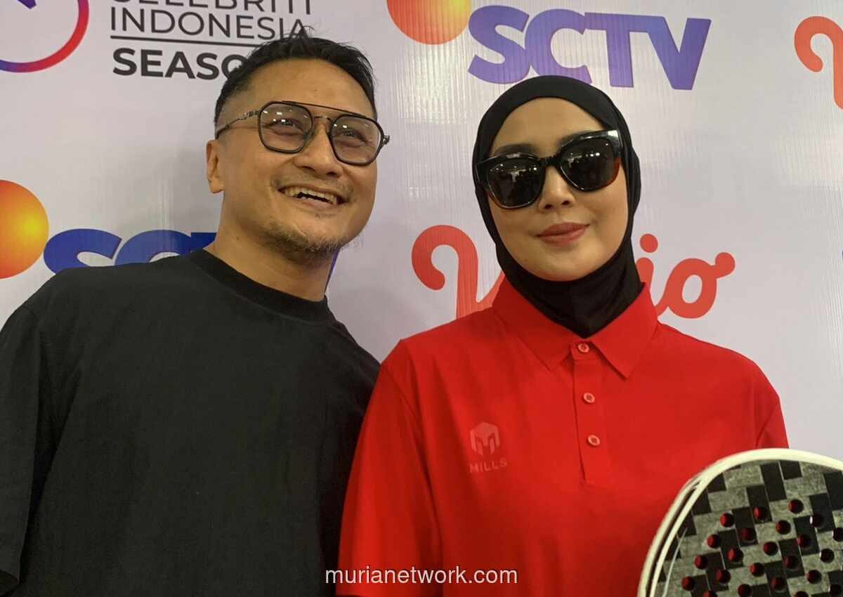Ayah Arie Untung Meninggal Dunia, Fenita Arie Minta Doa