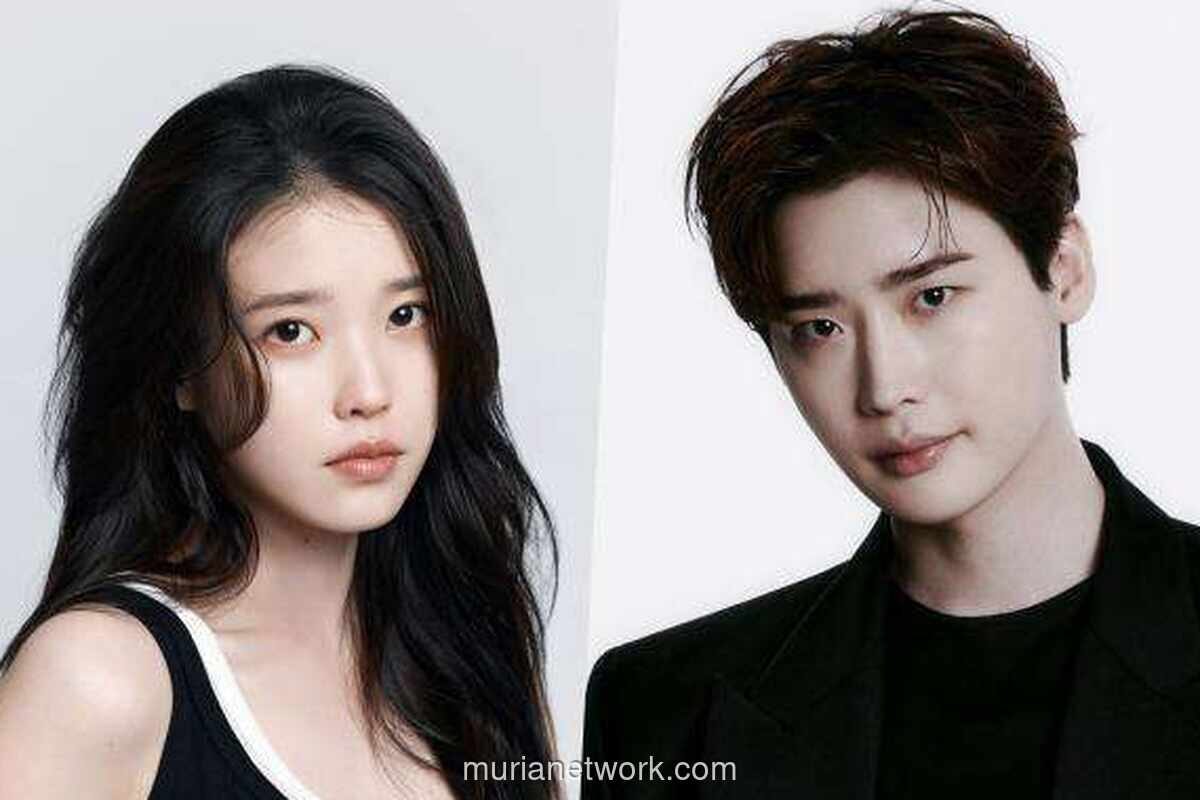 IU dan Lee Jong Suk Putus Setelah Empat Tahun Pacaran